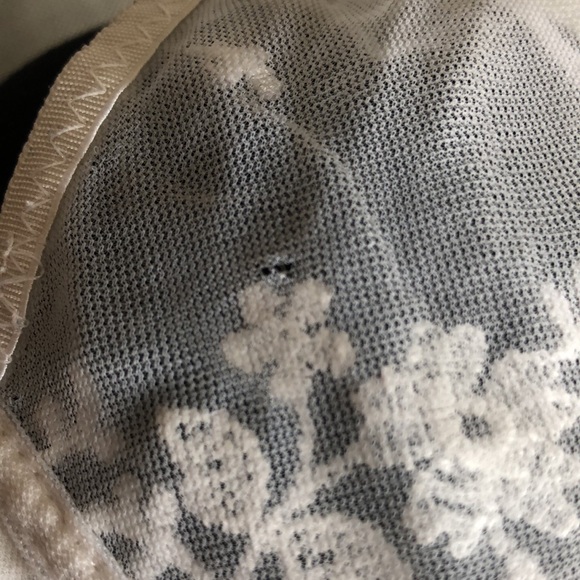 (259) Vintage Lace Bralette/Bandeau - Picture 10 of 10